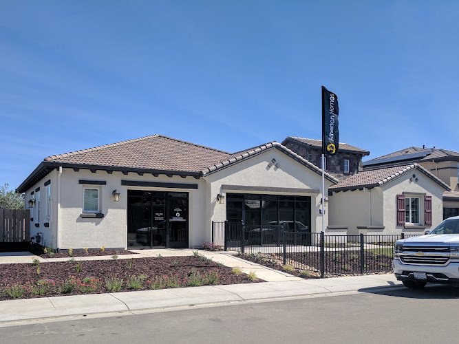 AF1QipNzgTelzAjt0BFf3wCJUc4clsihl-VkDaFNvJPzw800-h500-k-nojpg